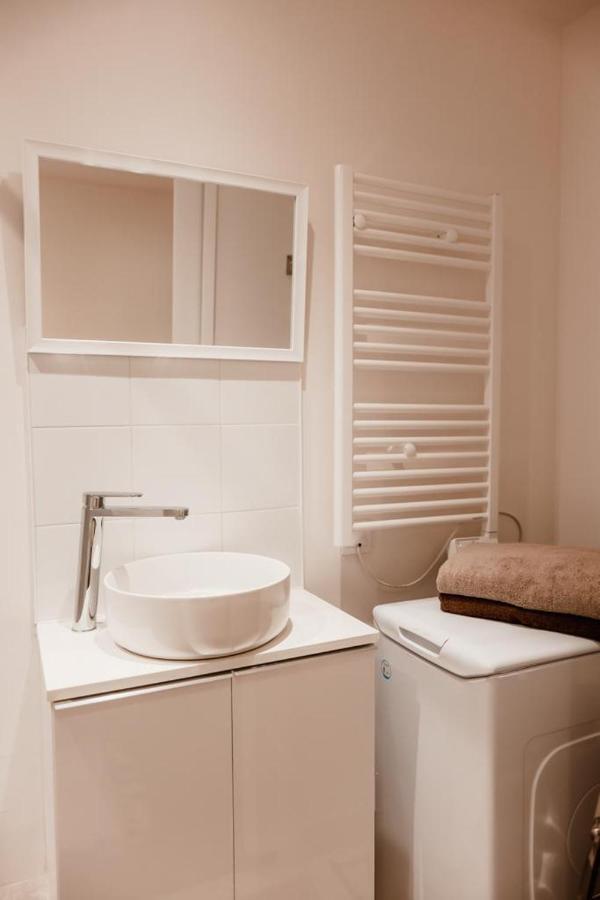 Calvi. T2 2/4 Personnes A 100 Metres De La Plage Apartment Calvi  Exterior foto