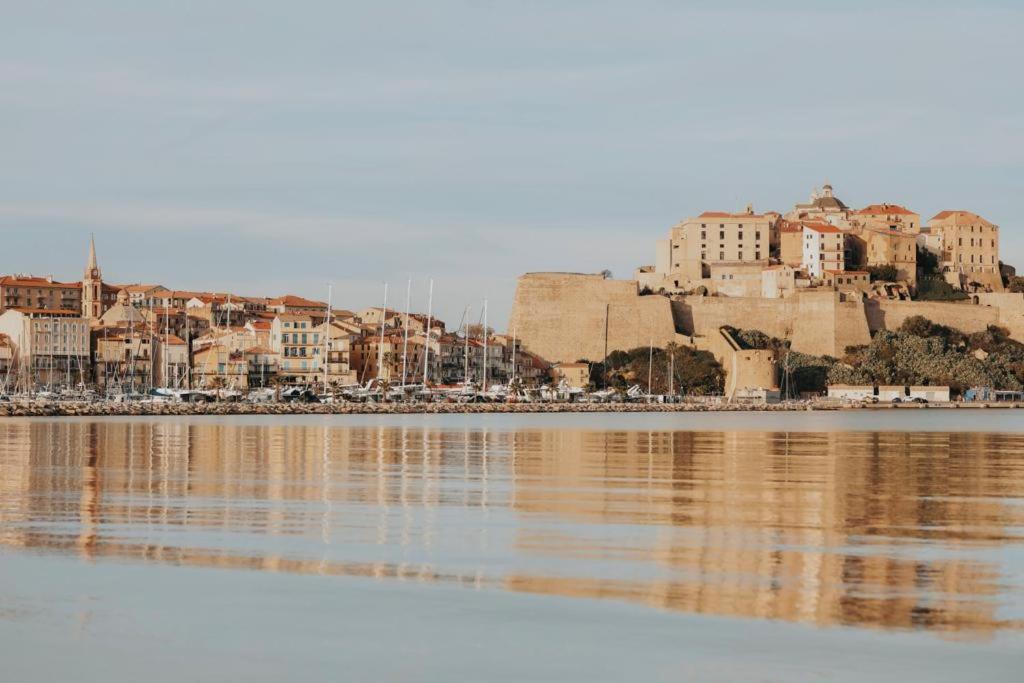 Calvi. T2 2/4 Personnes A 100 Metres De La Plage Apartment Calvi  Exterior foto